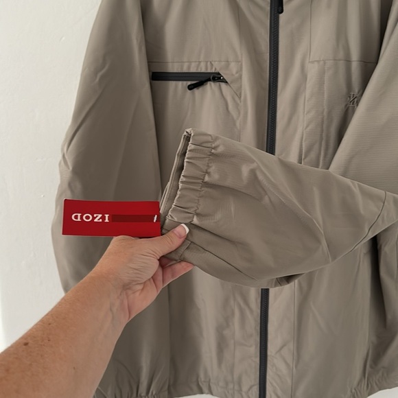 Izod men's XL size water/wind resistant jacket NWT - Picture 3 of 9